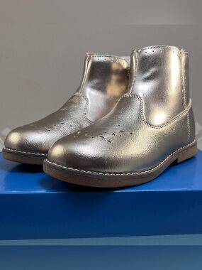 NIB Stride Rite Stella Gold Leather Ankle Boots Big Kid 13.5W Wide